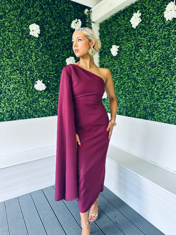 Printed Abstract Women Dress for a Modern and Artistic AppealCameron Cape Detail Occasion Dress Burgundy