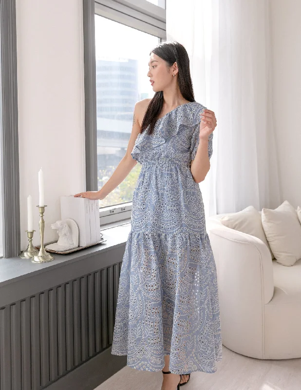 Shift Women Dress with a Simple and Classic Design for Everyday WearJulianna Dress in Blue