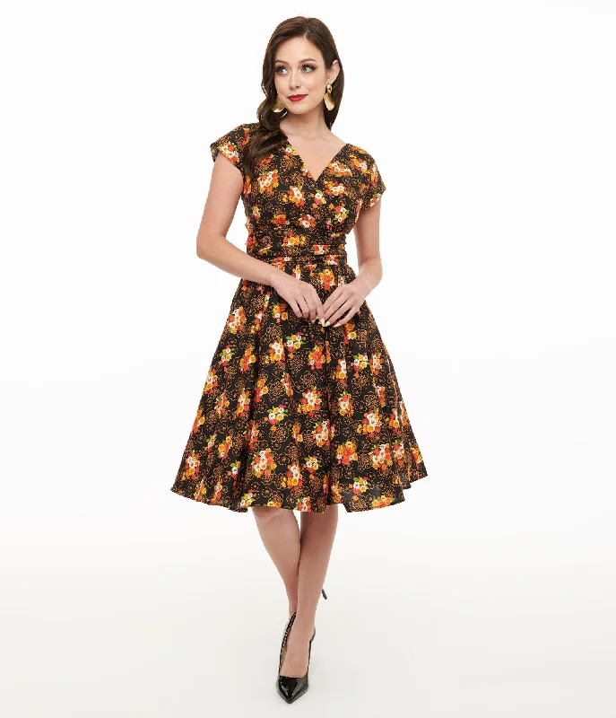 Strapless Women Dress with a Built - in Bra for Comfort and SupportRetrolicious 1950s Autumn Floral Cotton Greta Swing Dress