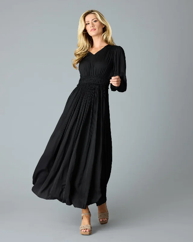 Backless Women Dress for a Sexy and Alluring Look at Evening EventsGrace Maxi Dress