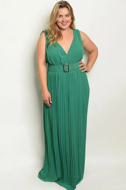 Halter Neck Women Dress to Show Off the Shoulders and NecklinePretty in Pleats Maxi Dress: Green