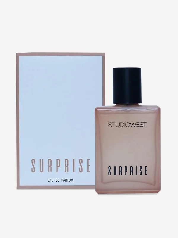 Elastic Waist Women Shorts for Easy Wear and ComfortStudiowest Surprise Eau De Parfum For Women- 50 ML