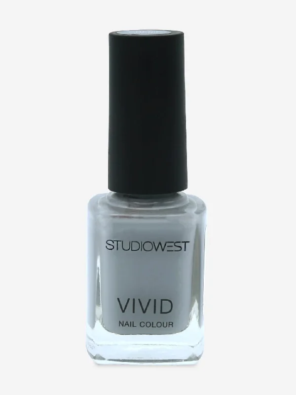 High - Waisted Women Shorts for a Retro and Flattering LookStudiowest Vivid Creme Nail Colour 02-DG - 9 ml