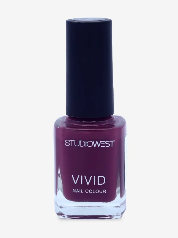 Cuffed Women Shorts for a Laid - Back and Trendy LookStudiowest Vivid Creme Nail Colour WMR-03 - 9 ml