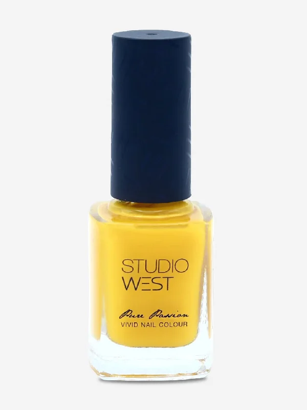 Solid Color Women Shorts in Bright Hues for a Bold StatementStudiowest Vivid Pure Passion Nail Colour 02-Y - 9 ml