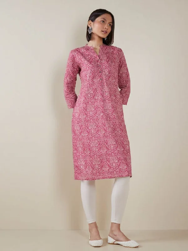 Jeanette Women Shorts with a Soft and Comfortable FeelUtsa Pink Bandhani Print Straight Kurta