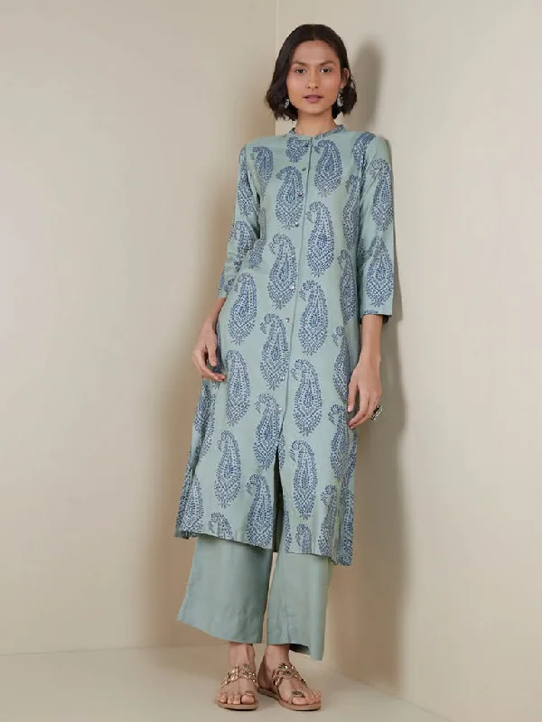 Embroidered Women Shorts with Intricate DesignsZuba Mint Paisley Pattern Straight Kurta