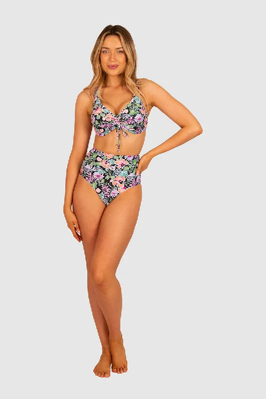 High - waisted bikini for a retro and tummy - flattering lookLa Fiesta F Cup Triangle Top