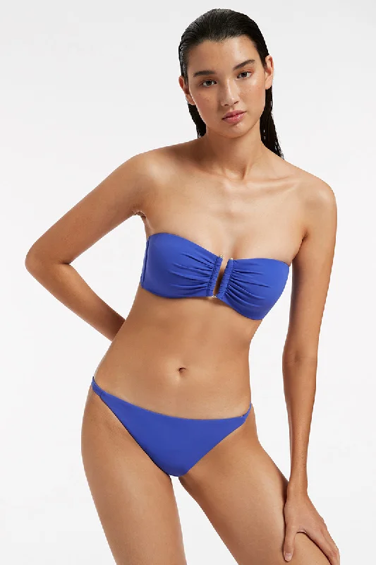 Push - up bikini top to enhance the bust for a confident beach appearanceJetset Bandeau Top Sapphire