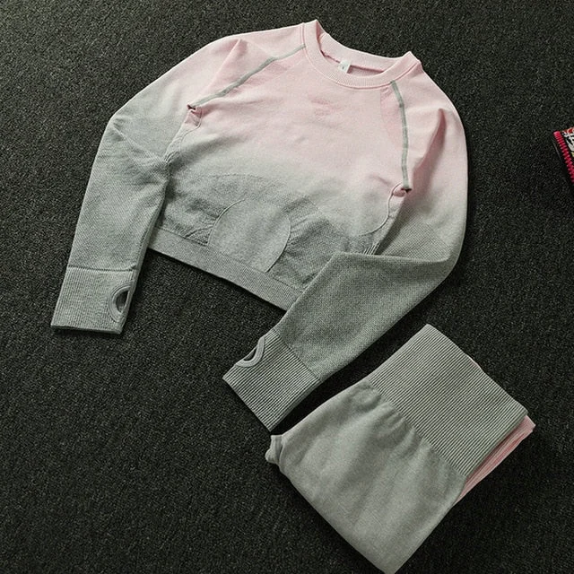 light gray-pink set