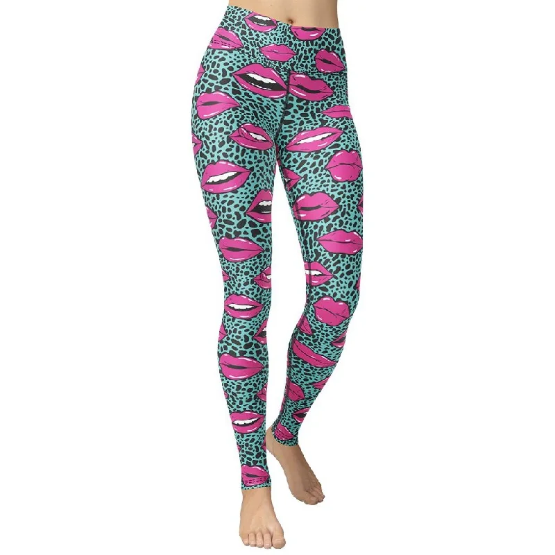 Pop Art Lips Yoga Leggings